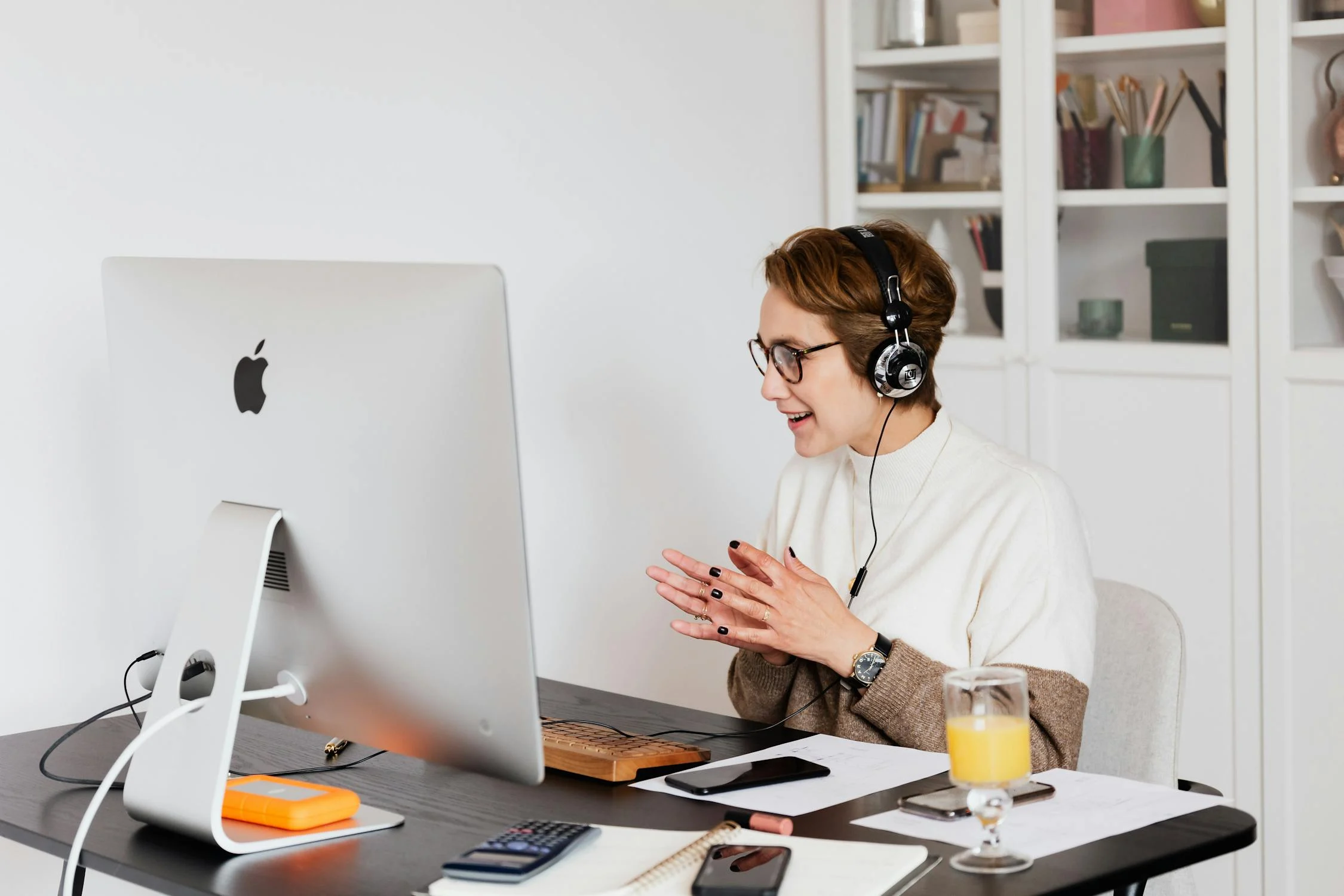 What is the Best Website to Improve Our Speaking Skills?